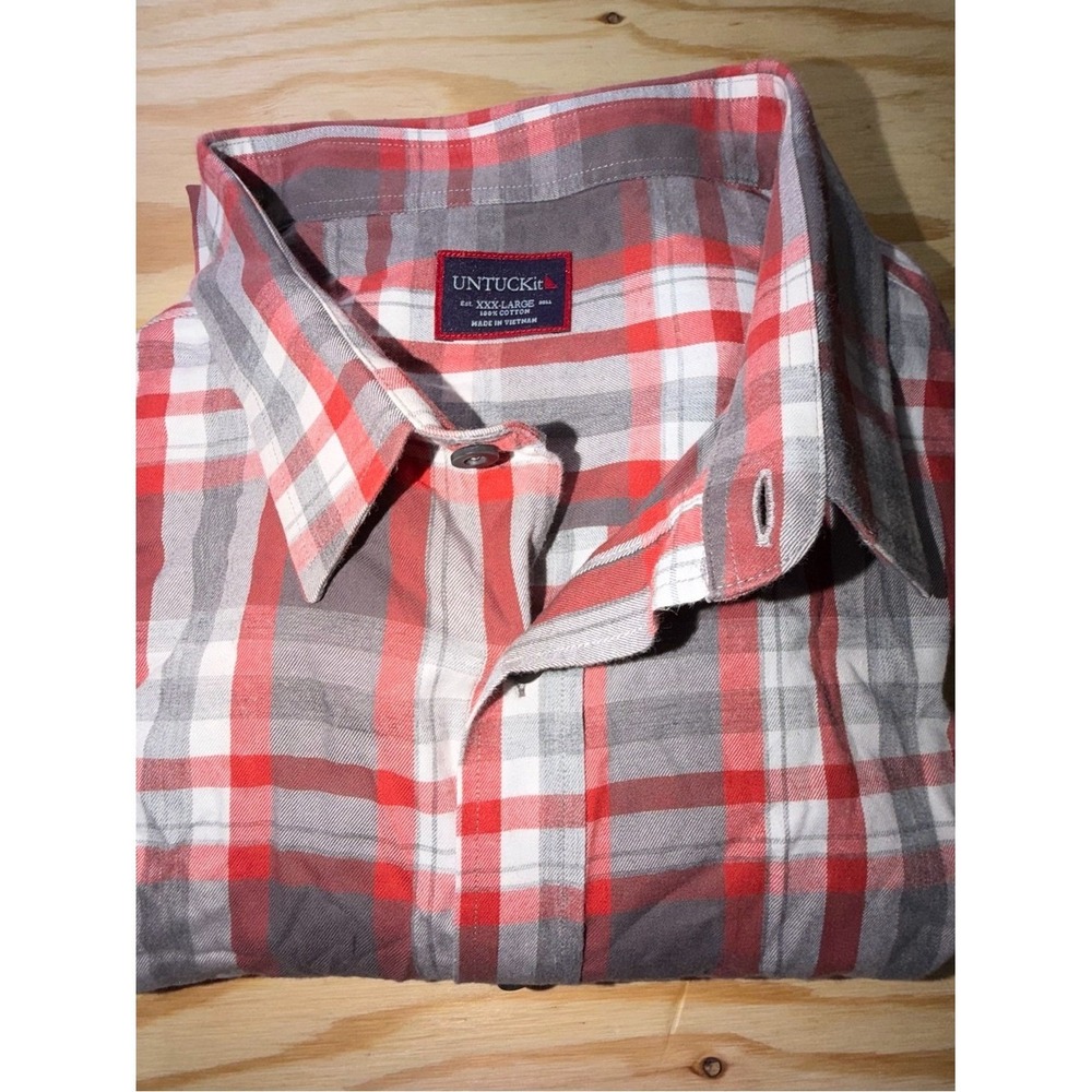 UNTUCKit Red, Gray & White Plaid Lightweight Shirt Jacket